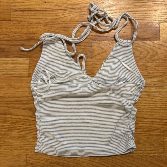 NWOT Edikted Lanai Striped Halter Top - Picture 3 of 4